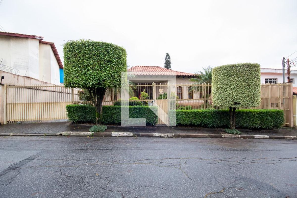 Casa, 3 quartos, 270 m² - Foto 110