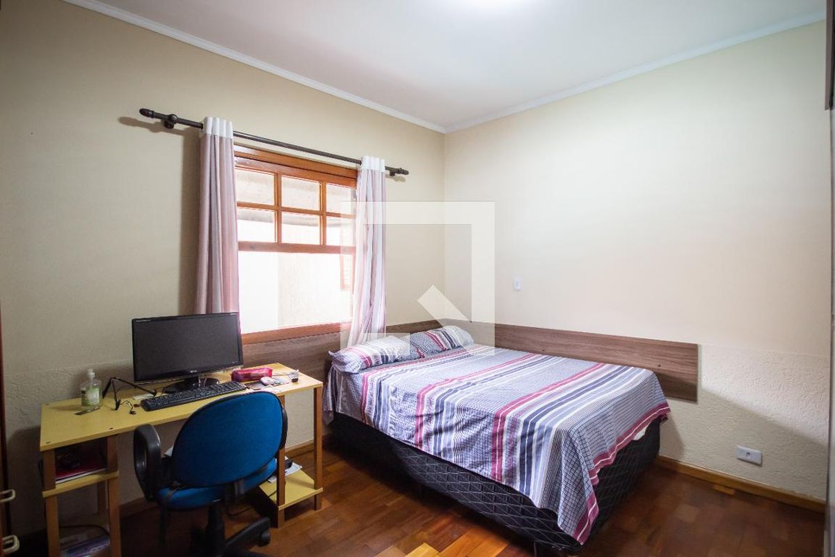 Casa, 3 quartos, 270 m² - Foto 35