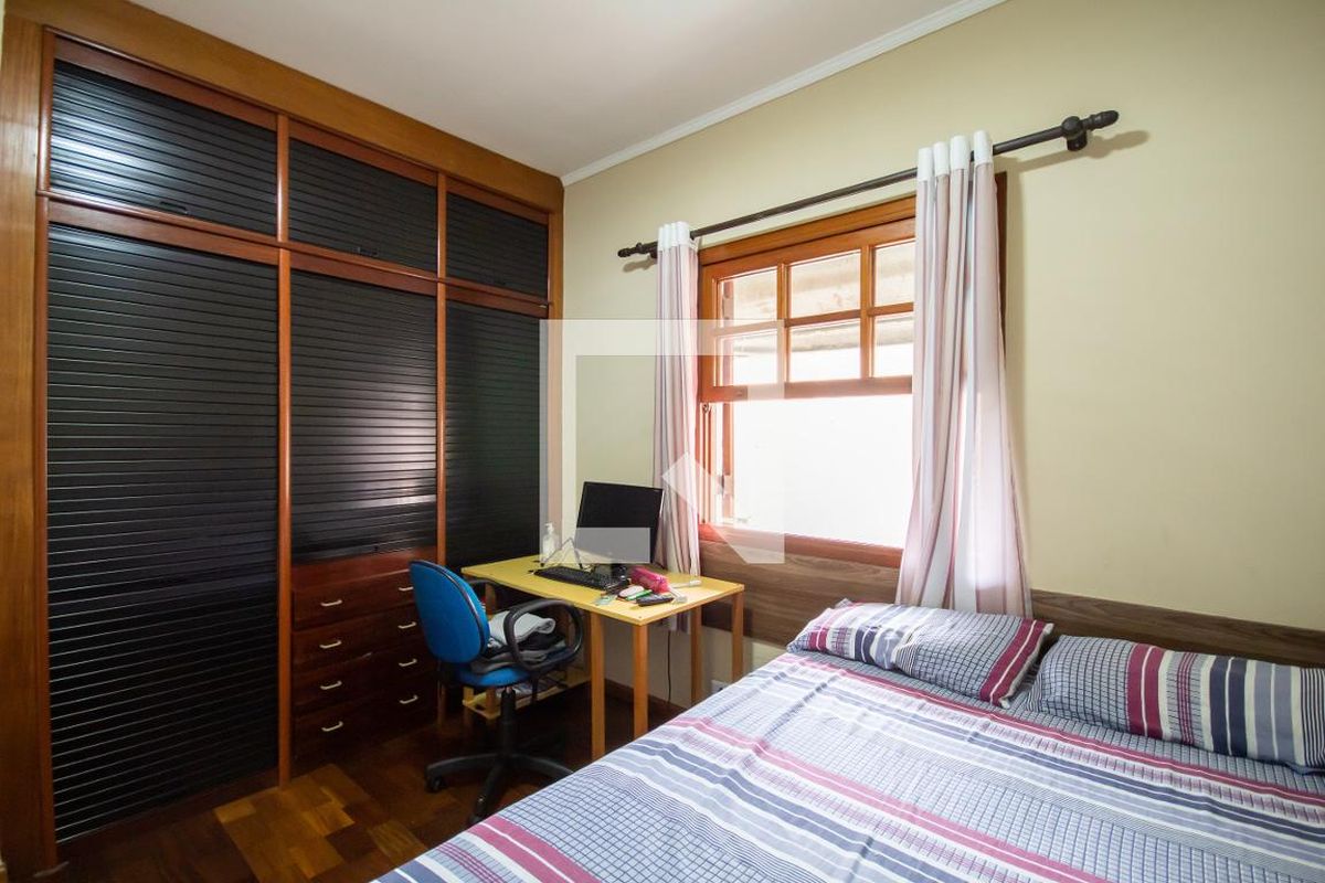 Casa, 3 quartos, 270 m² - Foto 37