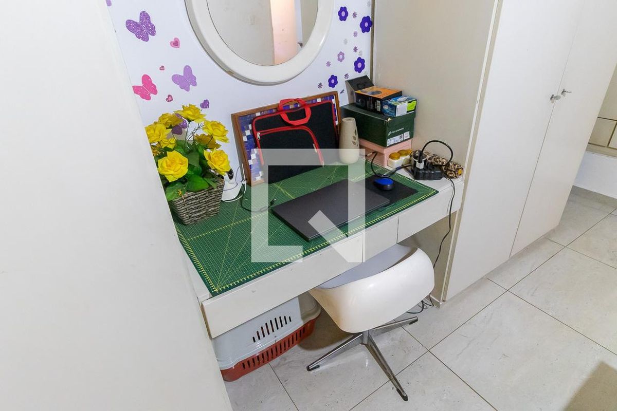Casa à Venda - Jardim Flamboyant, 5 Quartos,  256 m2 em , Campinas - sp | SoloBR