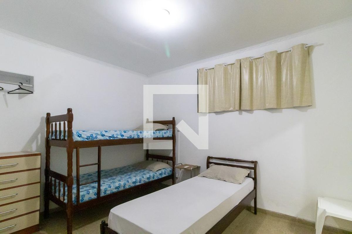 Casa à Venda - Jardim Flamboyant, 5 Quartos,  256 m2 em , Campinas - sp | SoloBR