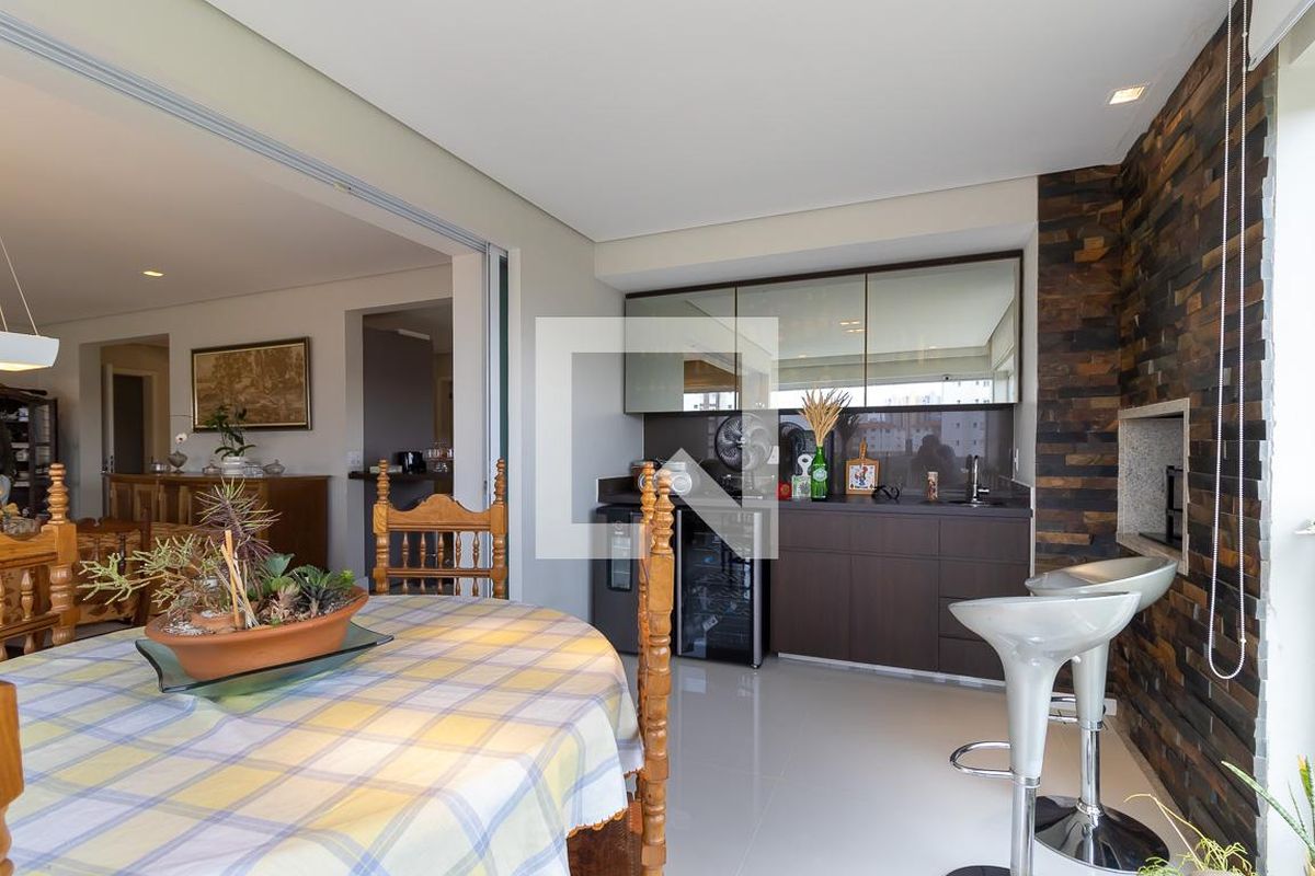 Apartamento à Venda - Mansões Santo Antônio, 4 Quartos,  181 m2 em , Campinas - sp | SoloBR
