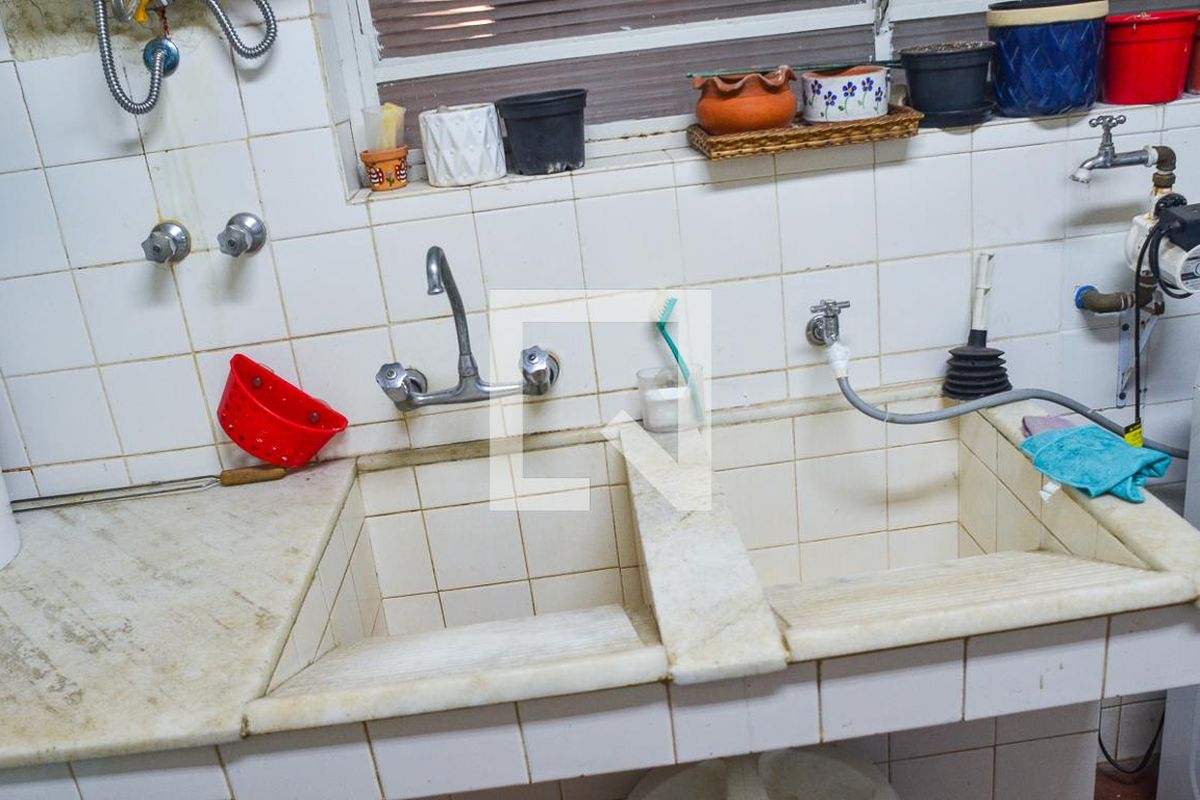 Casa à Venda - Jardim Chapadão, 3 Quartos,  280 m2 em , Campinas - sp | SoloBR