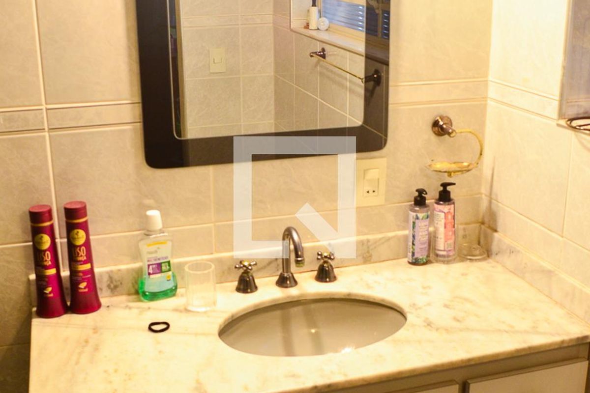 Casa à Venda - Jardim Chapadão, 3 Quartos,  280 m2 em , Campinas - sp | SoloBR