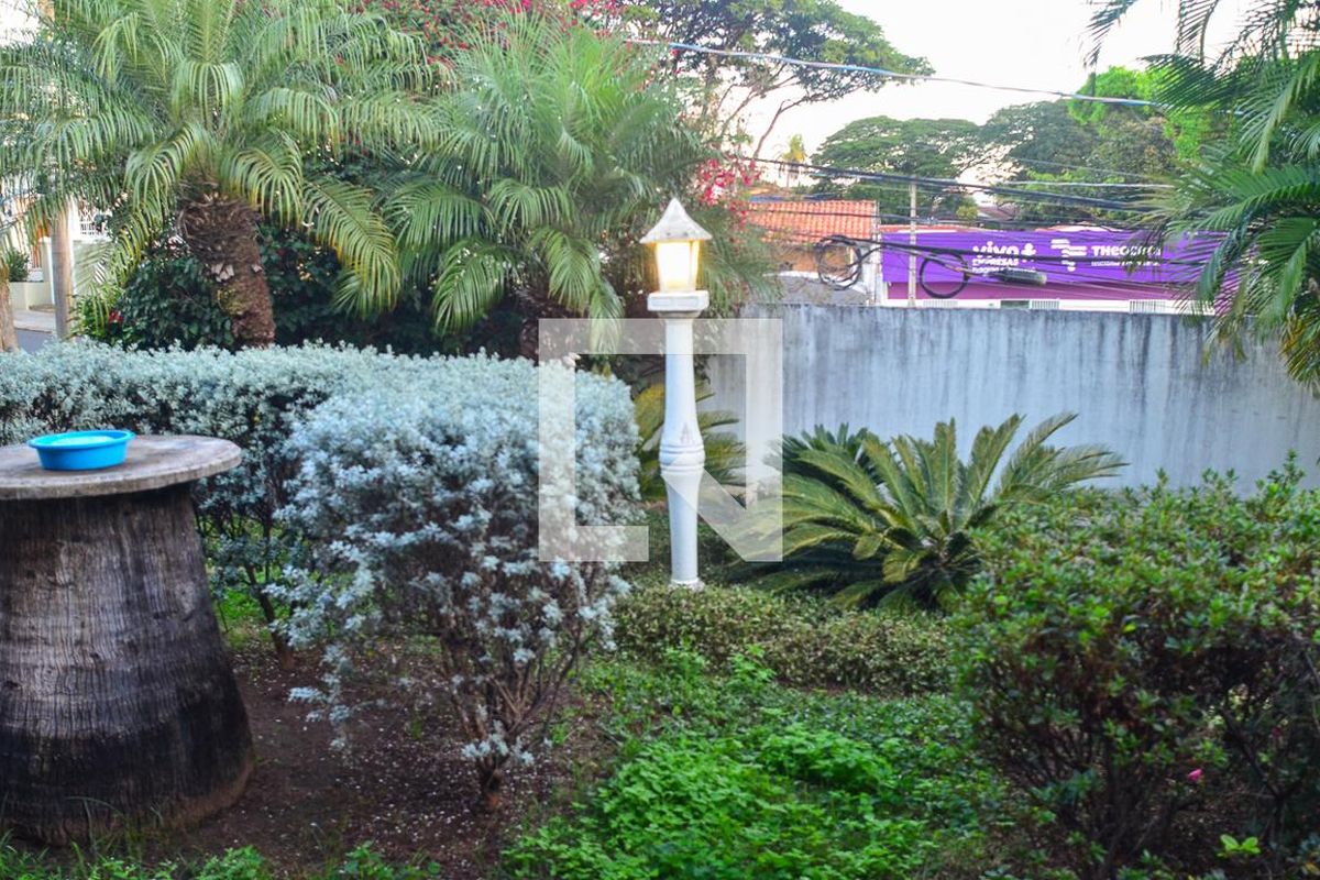 Casa à Venda - Jardim Chapadão, 3 Quartos,  280 m2 em , Campinas - sp | SoloBR