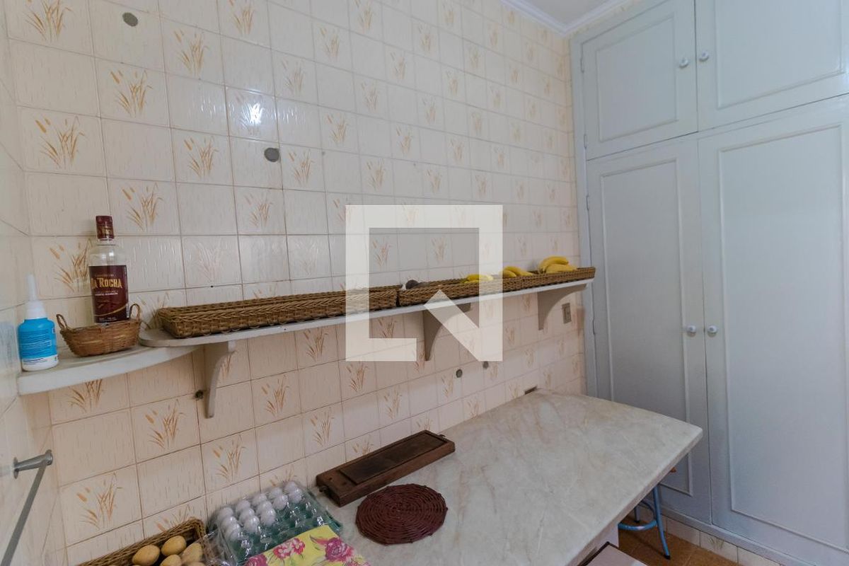 Casa à Venda - Jardim Chapadão, 5 Quartos,  306 m2 em , Campinas - sp | SoloBR