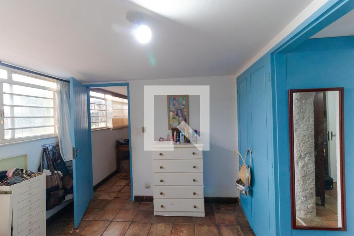 Casa à Venda - Jardim Chapadão, 5 Quartos,  306 m2 em , Campinas - sp | SoloBR