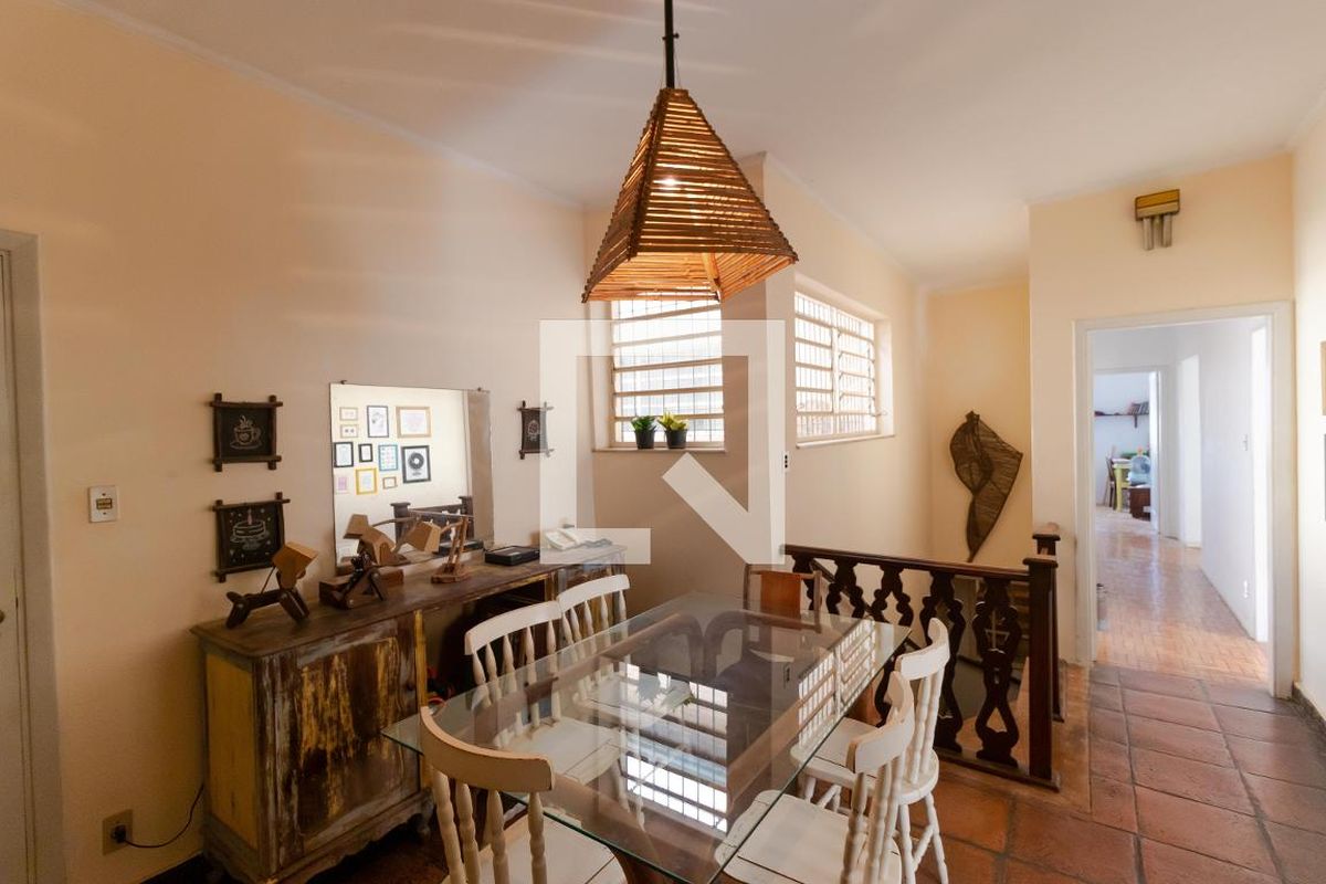 Casa à Venda - Jardim Chapadão, 5 Quartos,  306 m2 em , Campinas - sp | SoloBR
