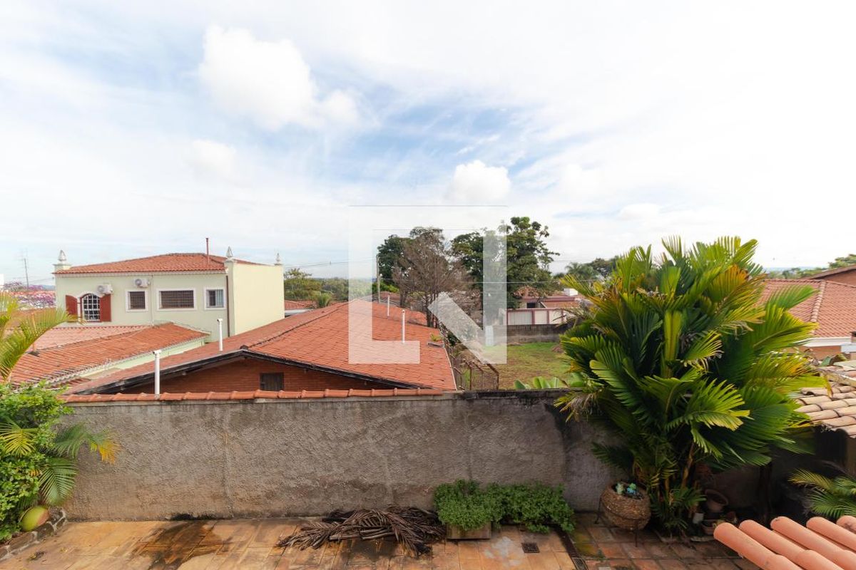 Casa à Venda - Jardim Chapadão, 5 Quartos,  306 m2 em , Campinas - sp | SoloBR