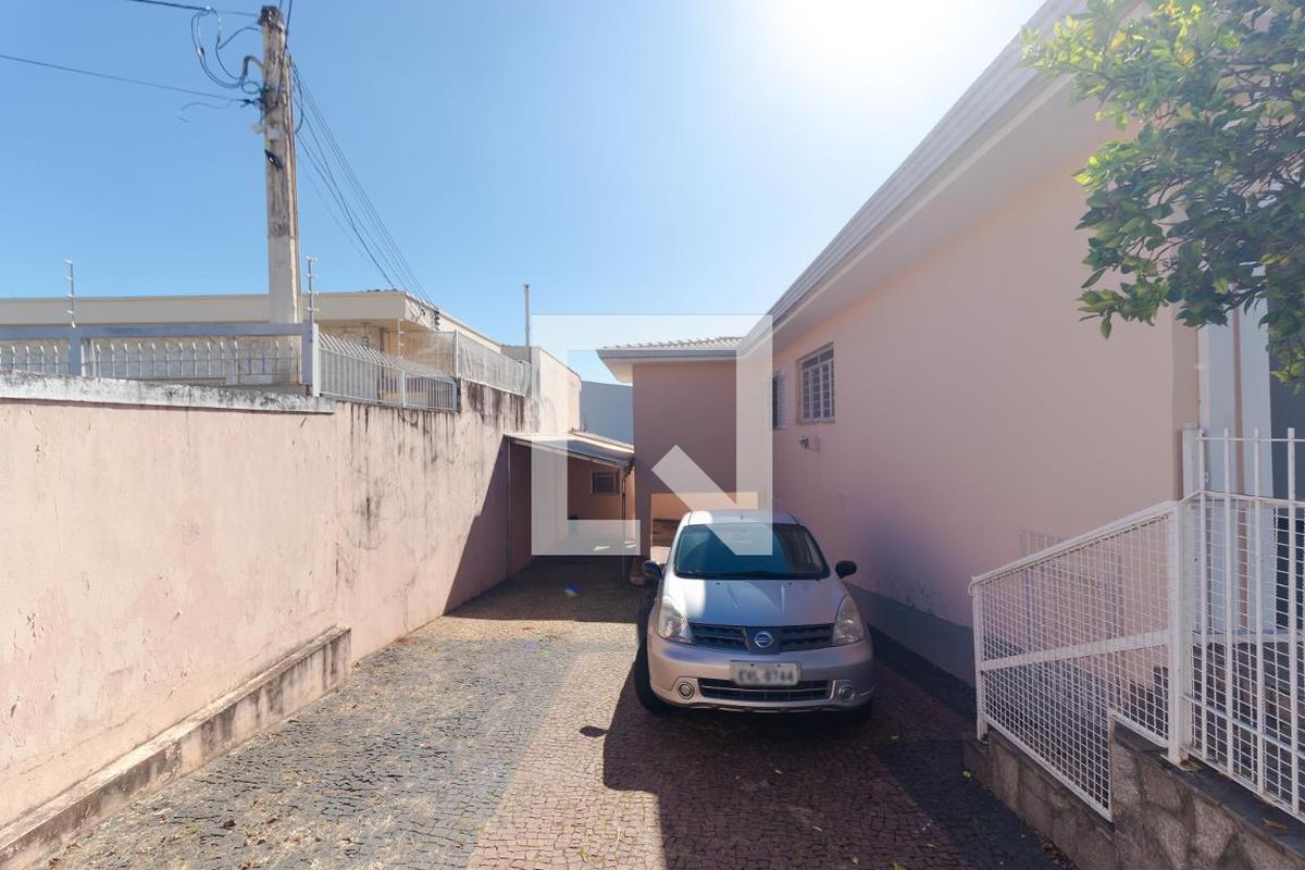 Casa à Venda - Taquaral, 5 Quartos,  320 m2 em , Campinas - sp | SoloBR