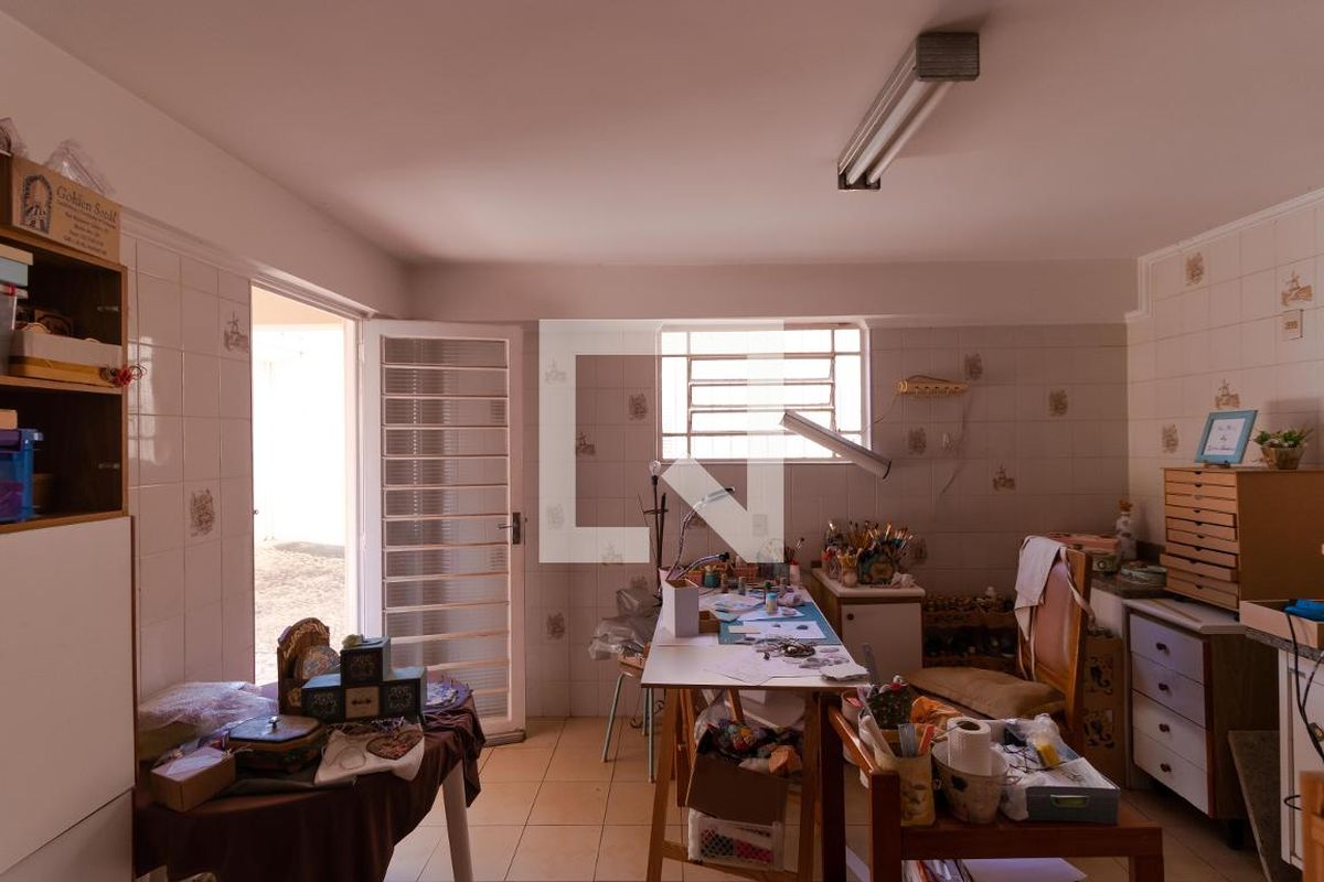 Casa à Venda - Taquaral, 5 Quartos,  320 m2 em , Campinas - sp | SoloBR