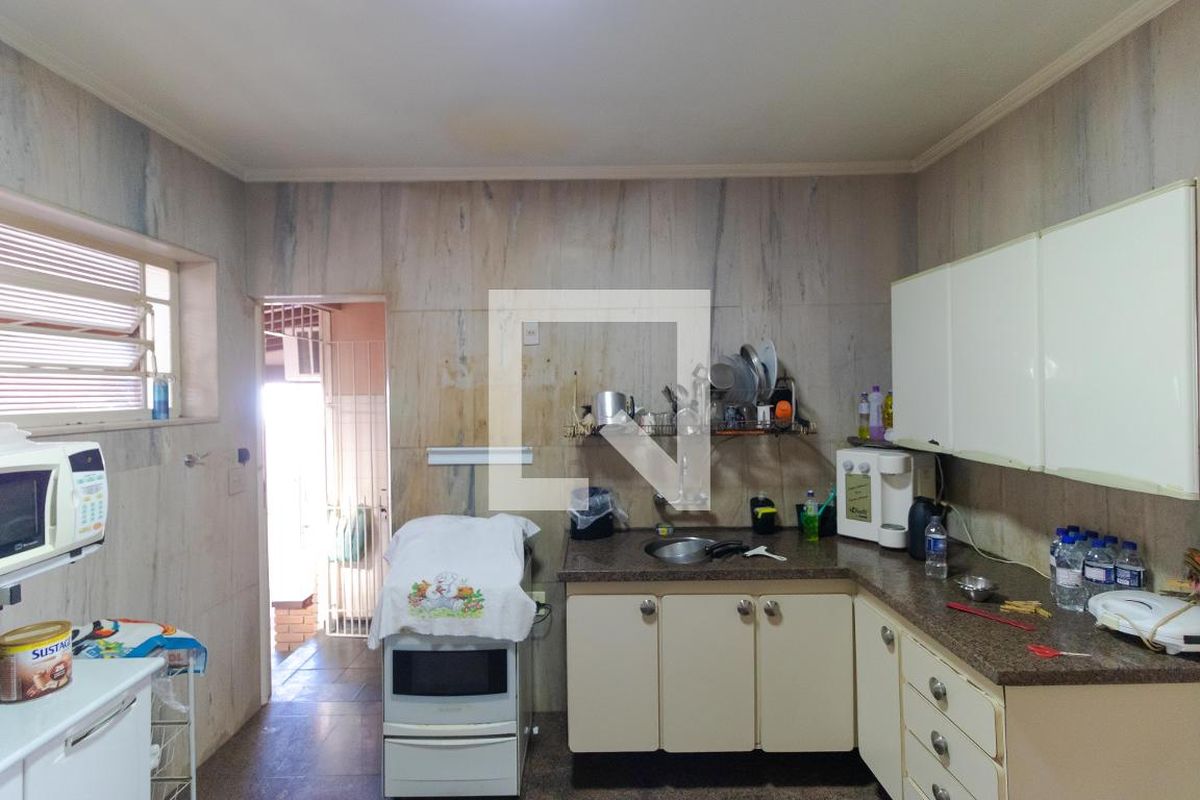 Casa à Venda - Taquaral, 5 Quartos,  320 m2 em , Campinas - sp | SoloBR