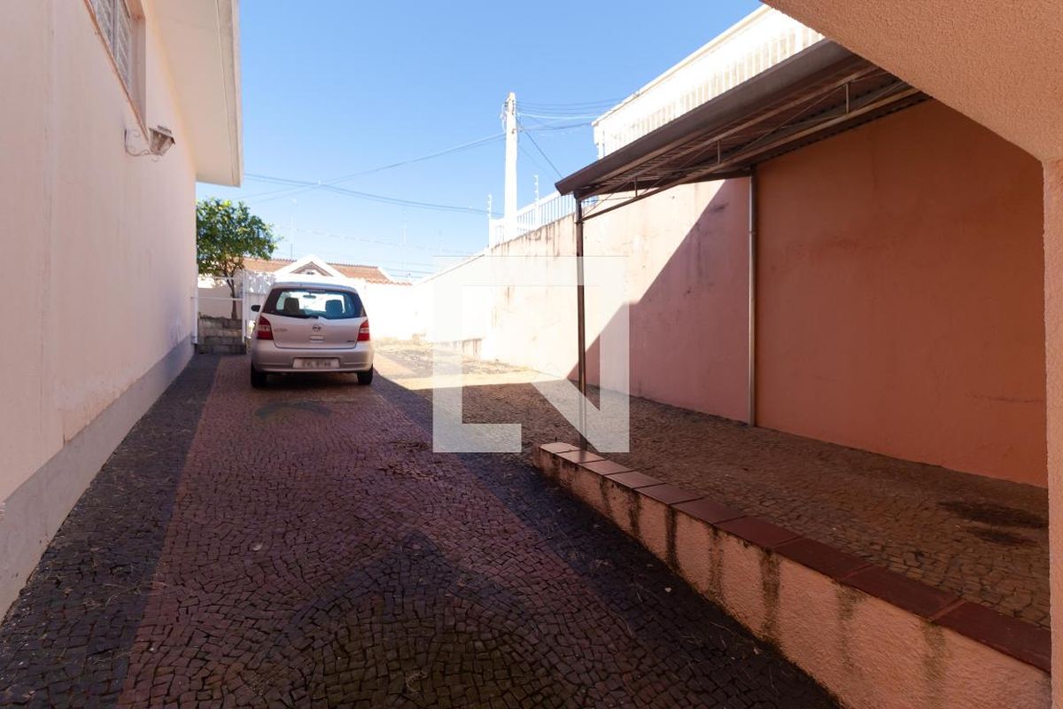 Casa à Venda - Taquaral, 5 Quartos,  320 m2 em , Campinas - sp | SoloBR