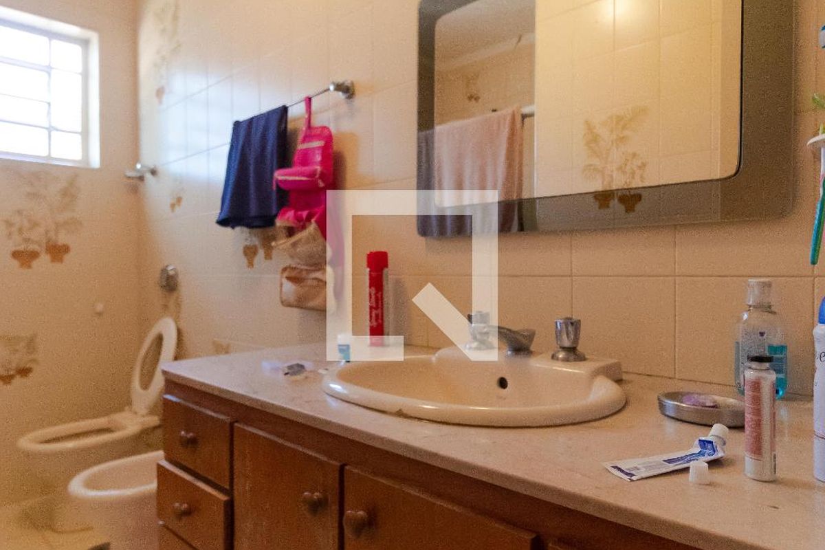 Casa à Venda - Taquaral, 5 Quartos,  320 m2 em , Campinas - sp | SoloBR