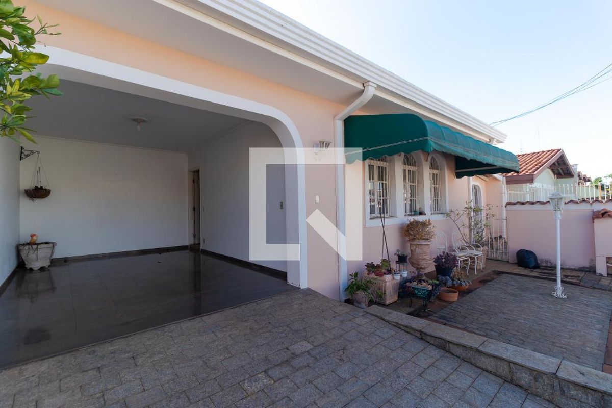 Casa à Venda - Taquaral, 5 Quartos,  320 m2 em , Campinas - sp | SoloBR