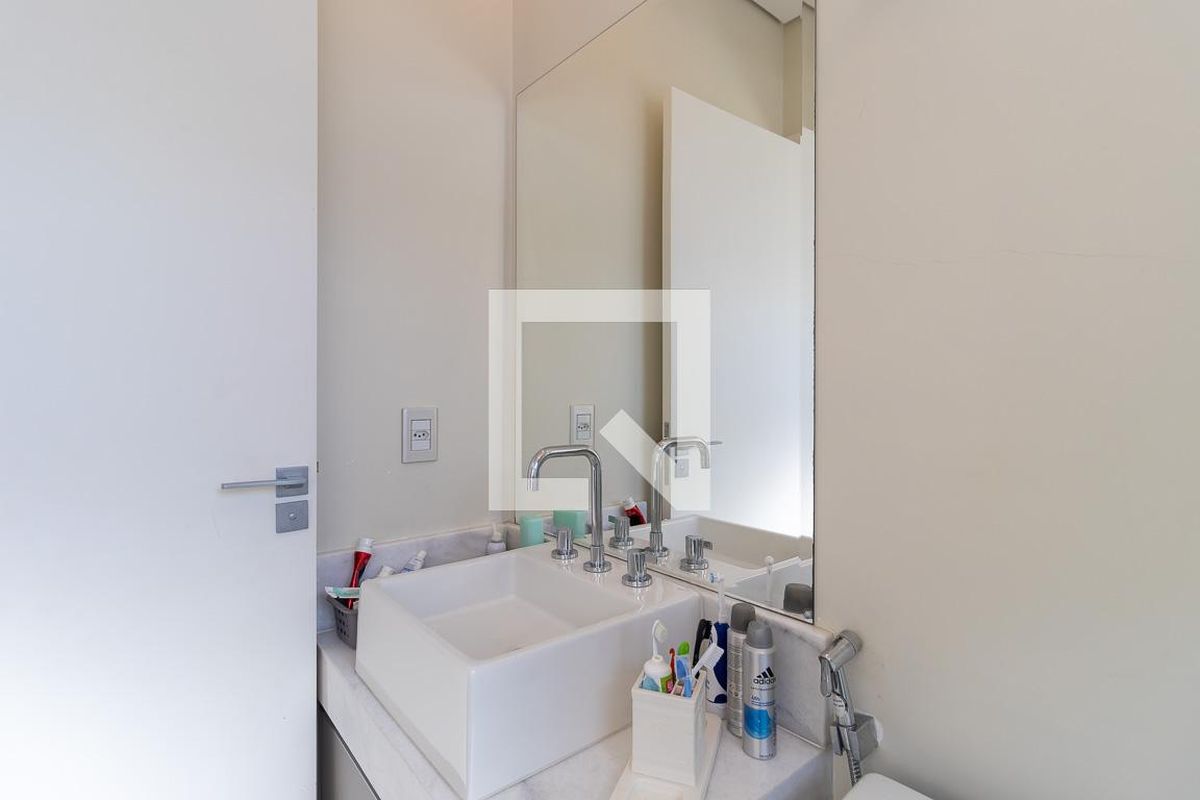 Casa à Venda - Lot. Alphaville Campinas , 3 Quartos,  200 m2 em , Campinas - sp | SoloBR