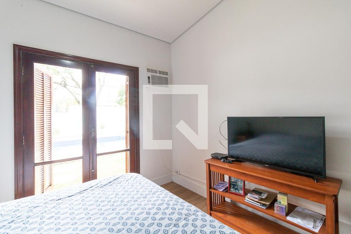 Casa, 6 quartos, 880 m² - Foto 32