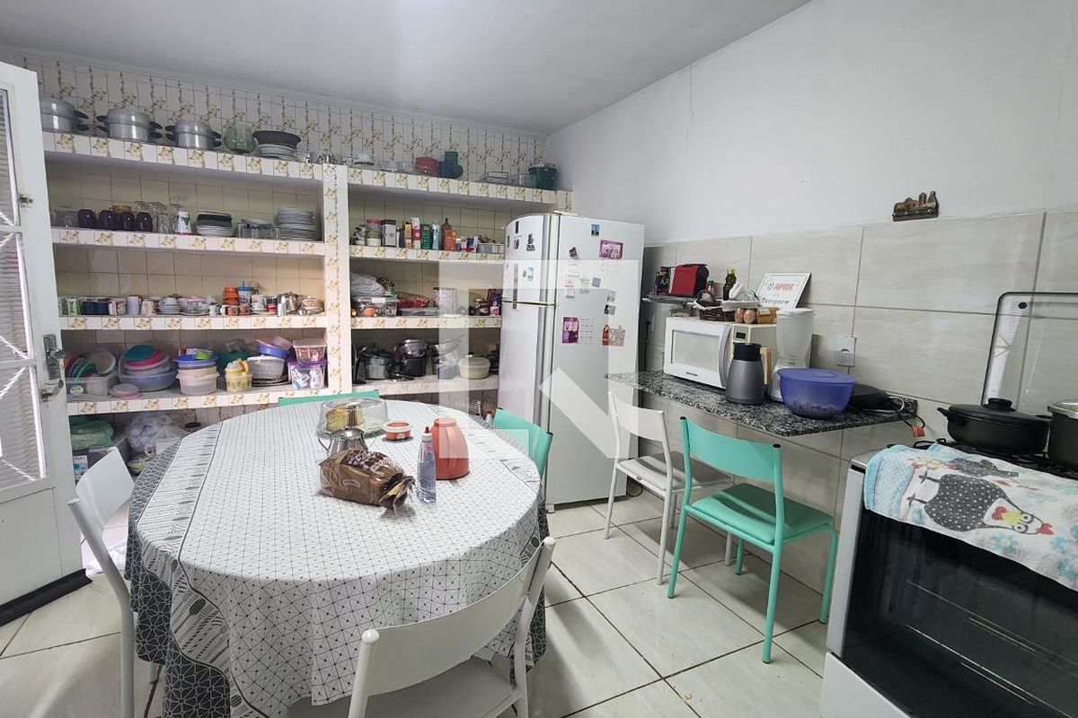 Casa à Venda - Nova Campinas, 4 Quartos,  260 m2 em , Campinas - sp | SoloBR