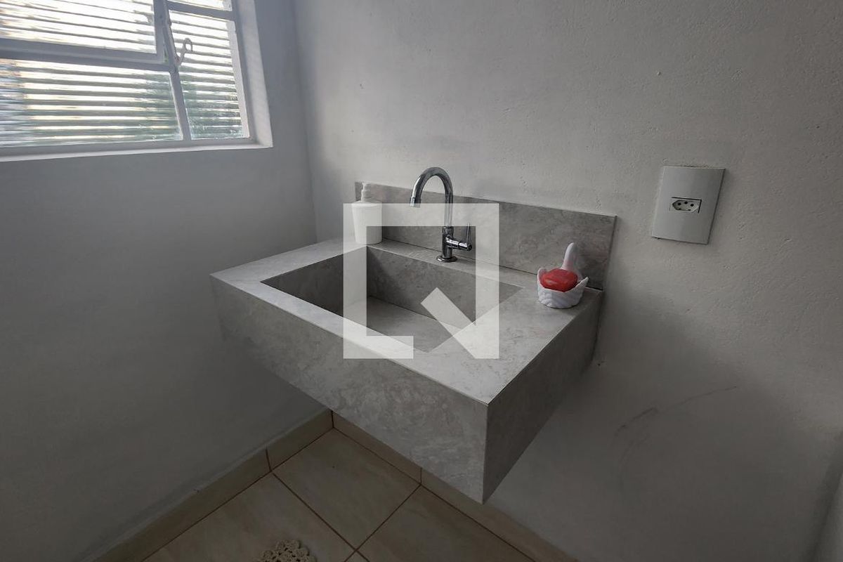 Casa à Venda - Nova Campinas, 4 Quartos,  260 m2 em , Campinas - sp | SoloBR