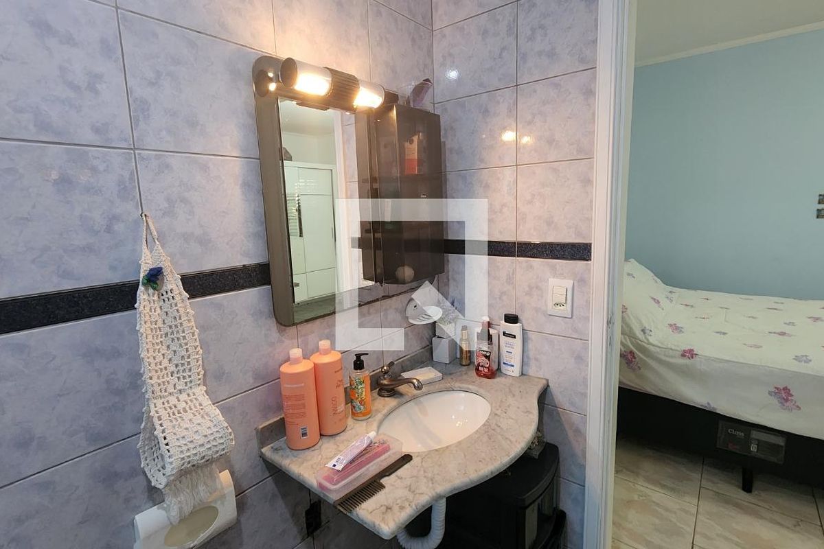 Casa à Venda - Nova Campinas, 4 Quartos,  260 m2 em , Campinas - sp | SoloBR