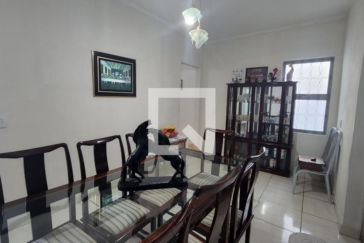 Casa à Venda - Nova Campinas, 4 Quartos,  260 m2 em , Campinas - sp | SoloBR