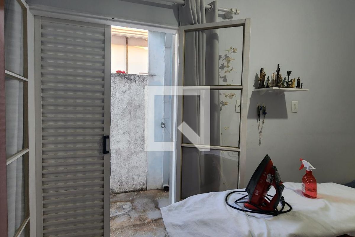 Casa à Venda - Nova Campinas, 4 Quartos,  260 m2 em , Campinas - sp | SoloBR