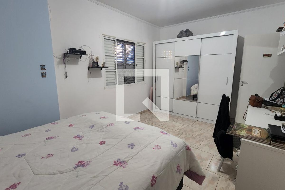 Casa à Venda - Nova Campinas, 4 Quartos,  260 m2 em , Campinas - sp | SoloBR
