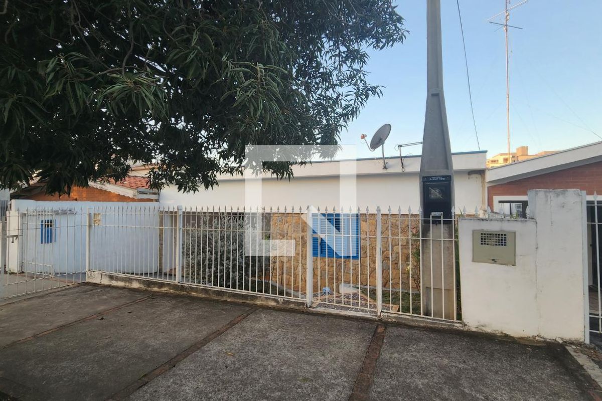 Casa à Venda - Nova Campinas, 4 Quartos,  260 m2 em , Campinas - sp | SoloBR