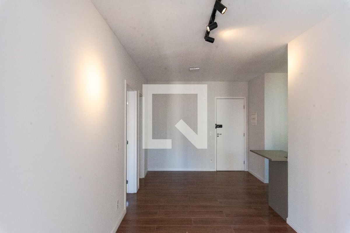 Apartamento à Venda - Centro, 1 Quarto,  40 m2 em , Campinas - sp | SoloBR