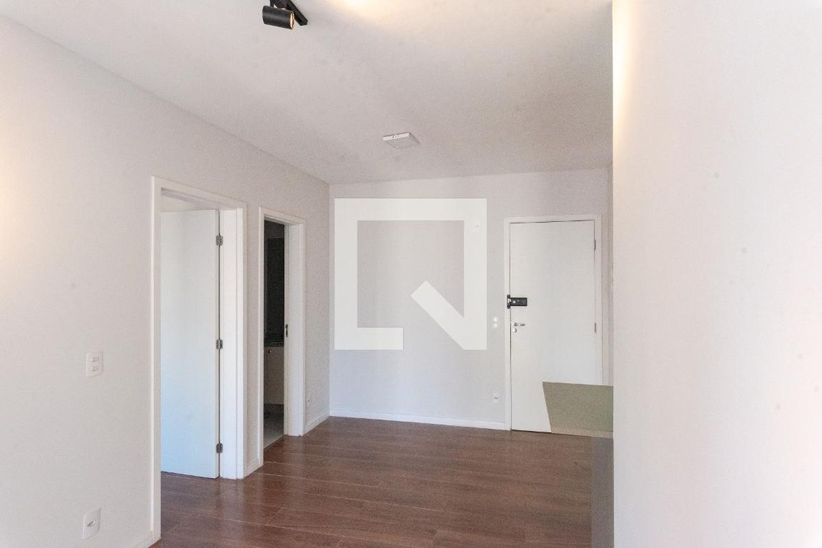 Apartamento à Venda - Centro, 1 Quarto,  40 m2 em , Campinas - sp | SoloBR