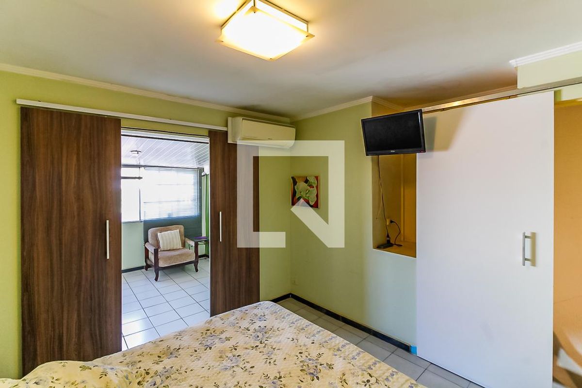 Casa, 4 quartos, 267 m² - Foto 16