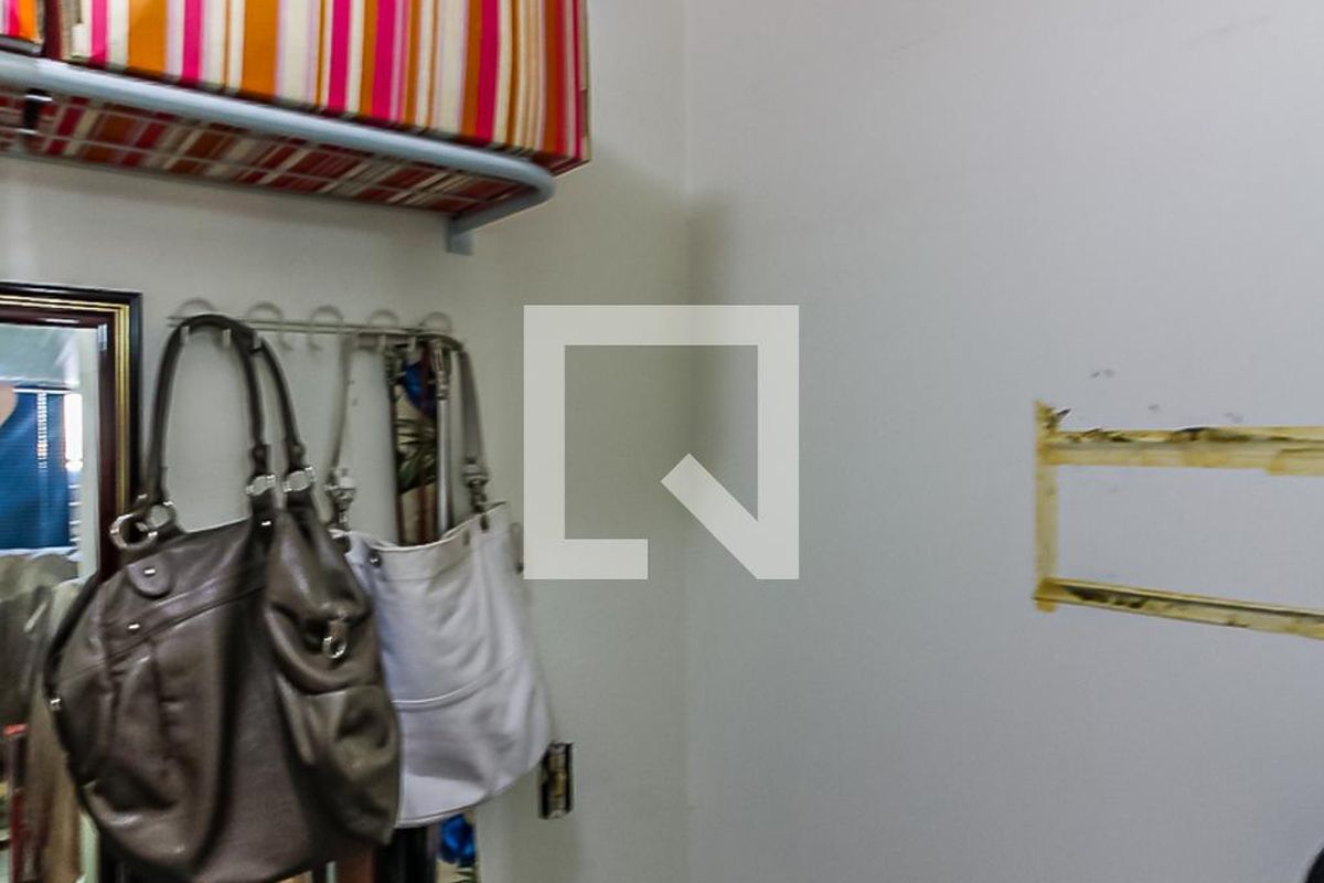Casa, 4 quartos, 267 m² - Foto 46