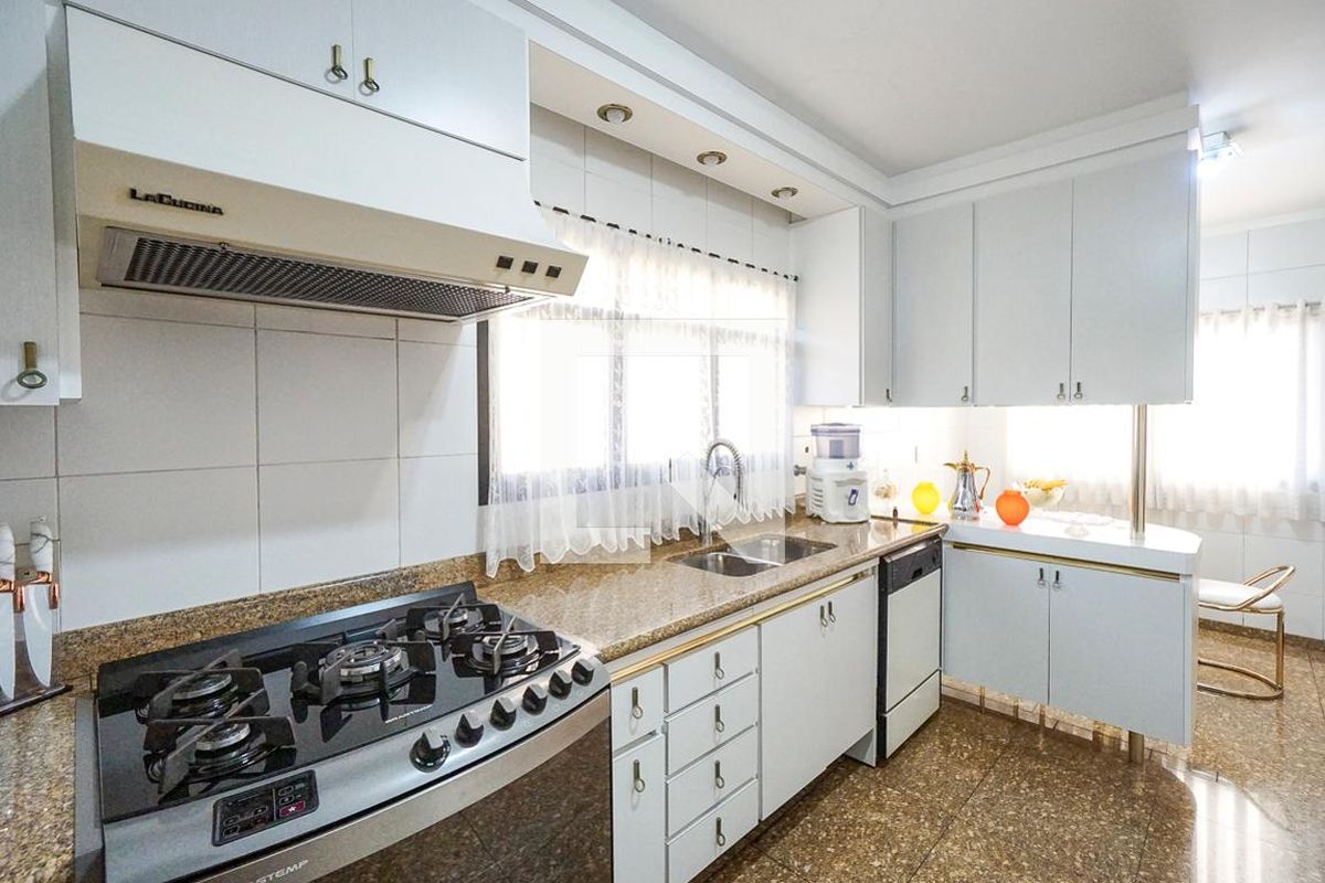 Apartamento, 3 quartos, 200 m² - Foto 98