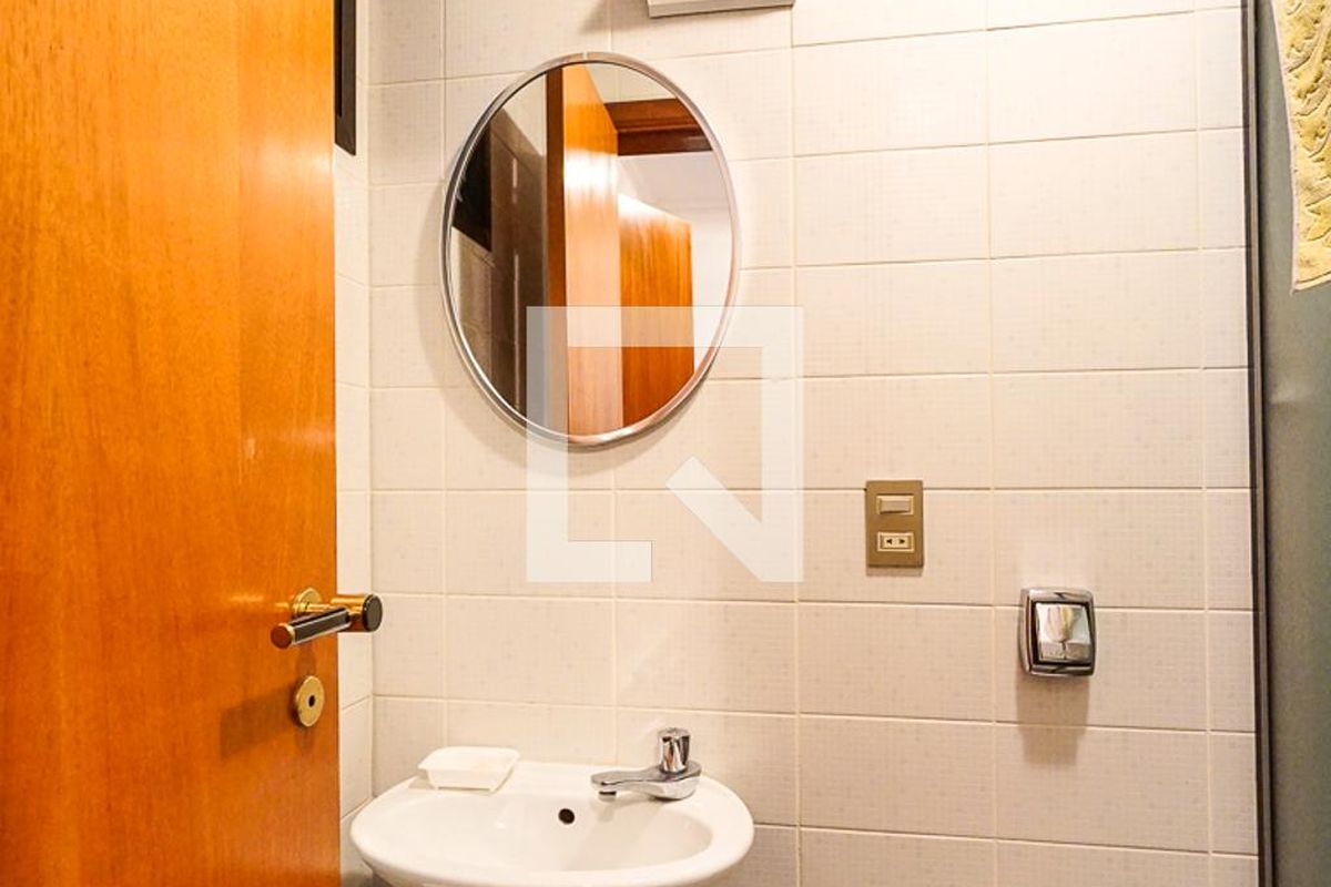 Apartamento, 3 quartos, 200 m² - Foto 120