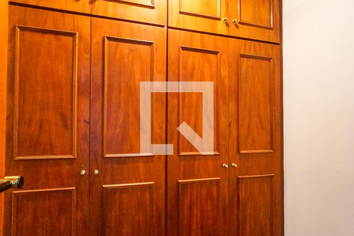 Apartamento, 3 quartos, 200 m² - Foto 117
