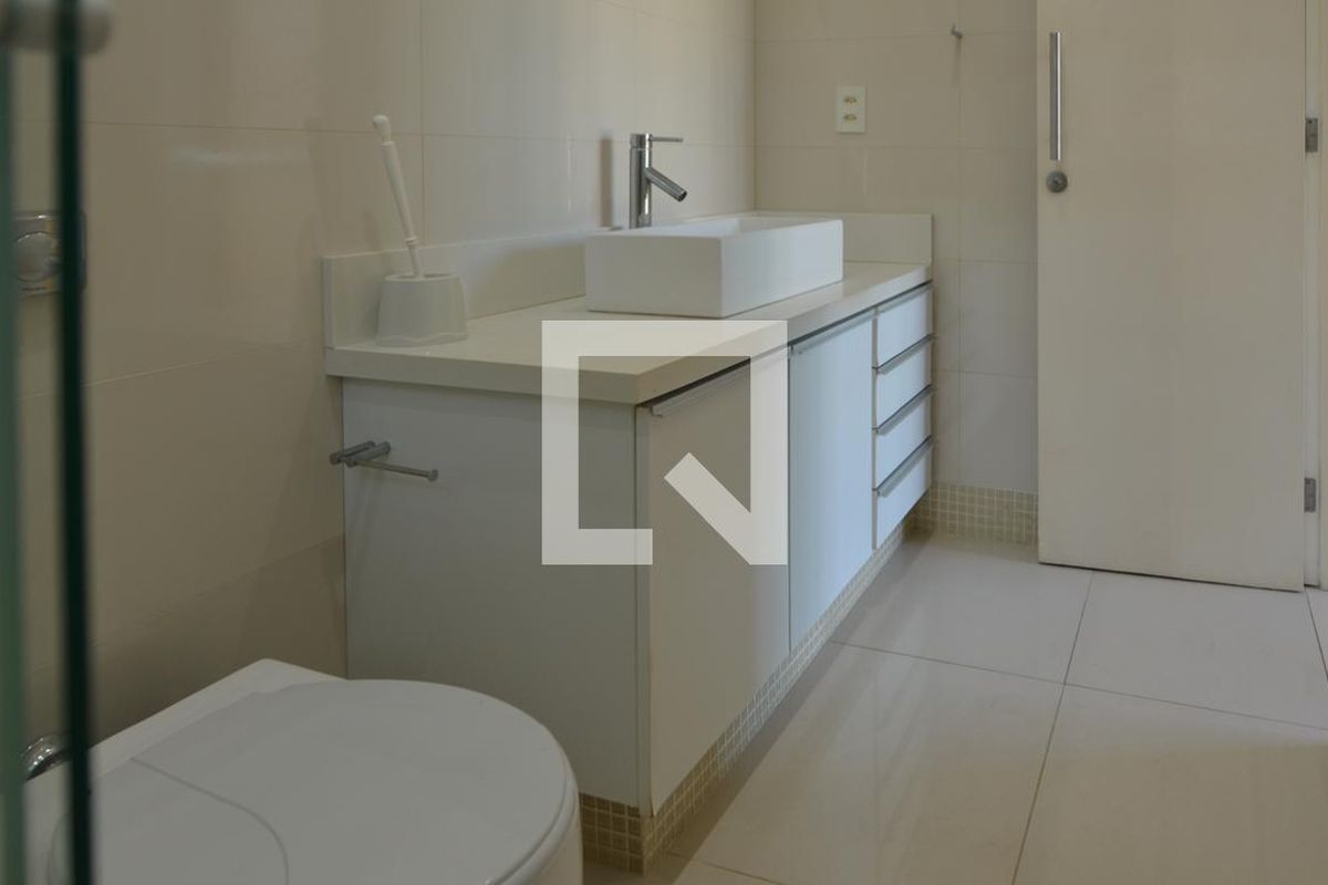 Apartamento, 3 quartos, 142 m² - Foto 184