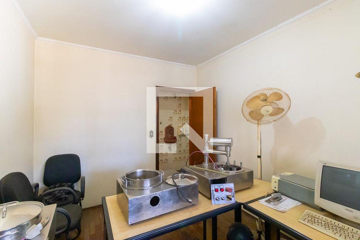 Casa à Venda - Jardim Planalto, 6 Quartos,  300 m2 em , Campinas - sp | SoloBR