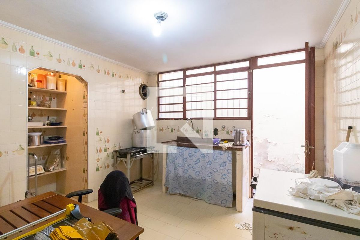 Casa à Venda - Jardim Planalto, 6 Quartos,  300 m2 em , Campinas - sp | SoloBR