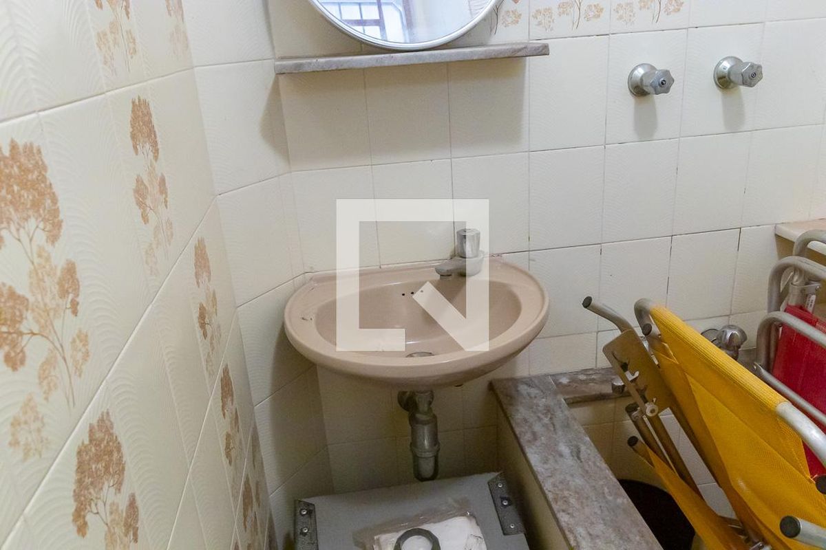 Casa à Venda - Jardim Planalto, 6 Quartos,  300 m2 em , Campinas - sp | SoloBR