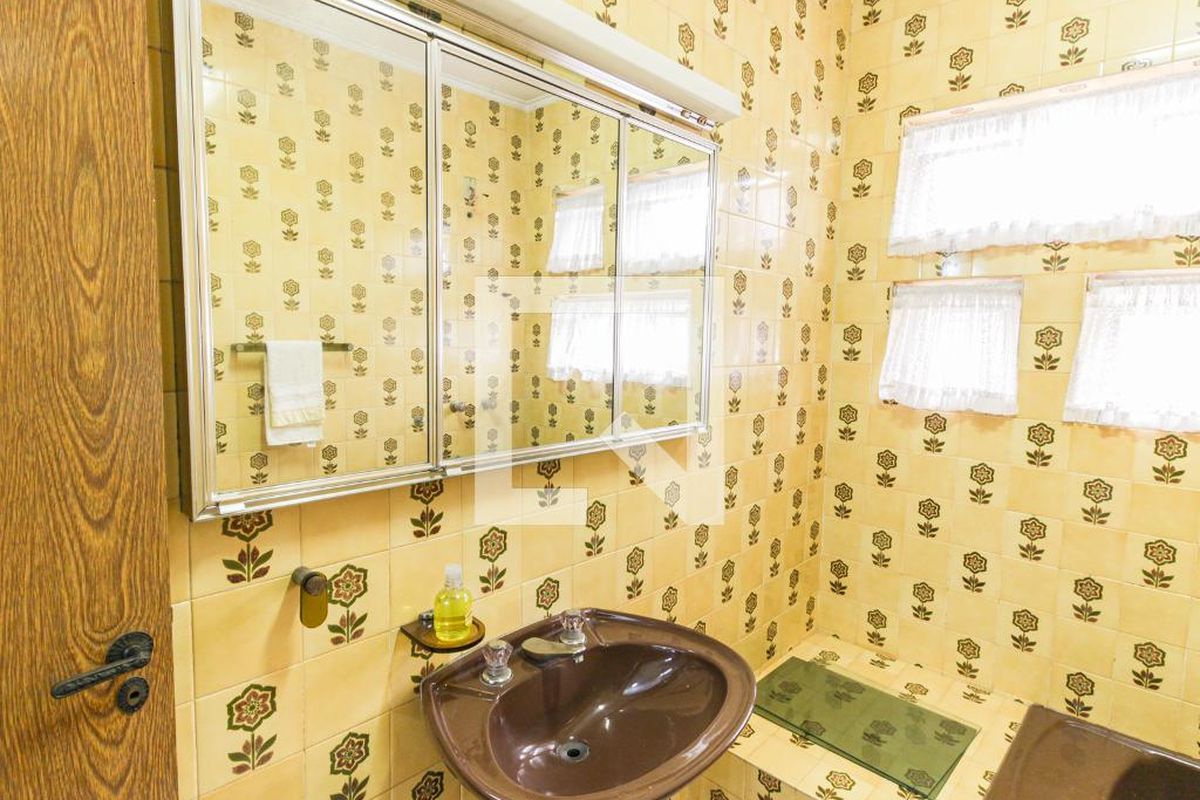Casa, 4 quartos, 250 m² - Foto 50