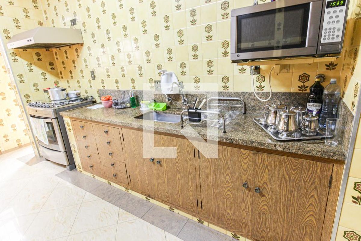 Casa, 4 quartos, 250 m² - Foto 68