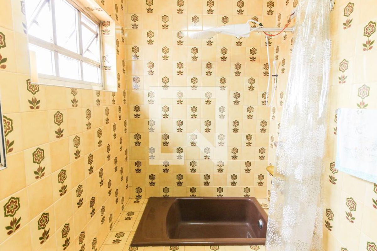 Casa, 4 quartos, 250 m² - Foto 44