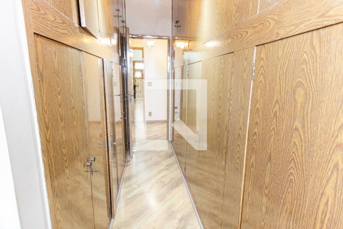 Casa, 4 quartos, 250 m² - Foto 34
