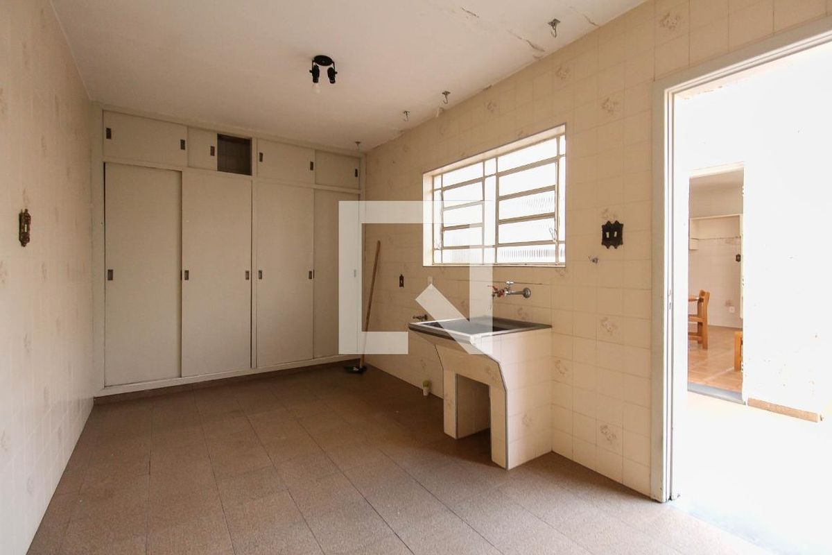 Casa, 3 quartos, 200 m² - Foto 37