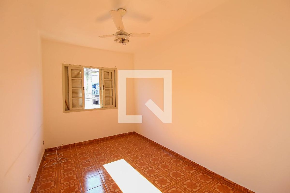 Casa, 3 quartos, 200 m² - Foto 15
