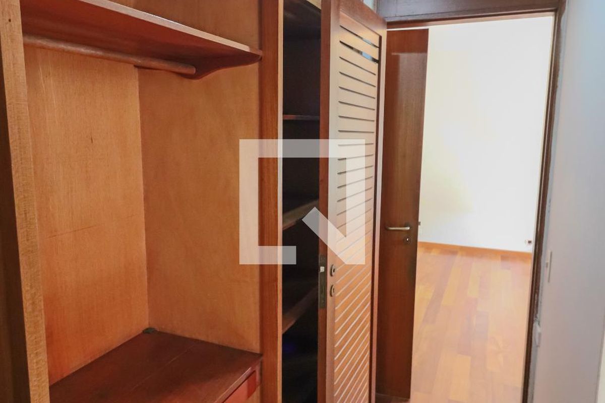 Casa, 4 quartos, 420 m² - Foto 80