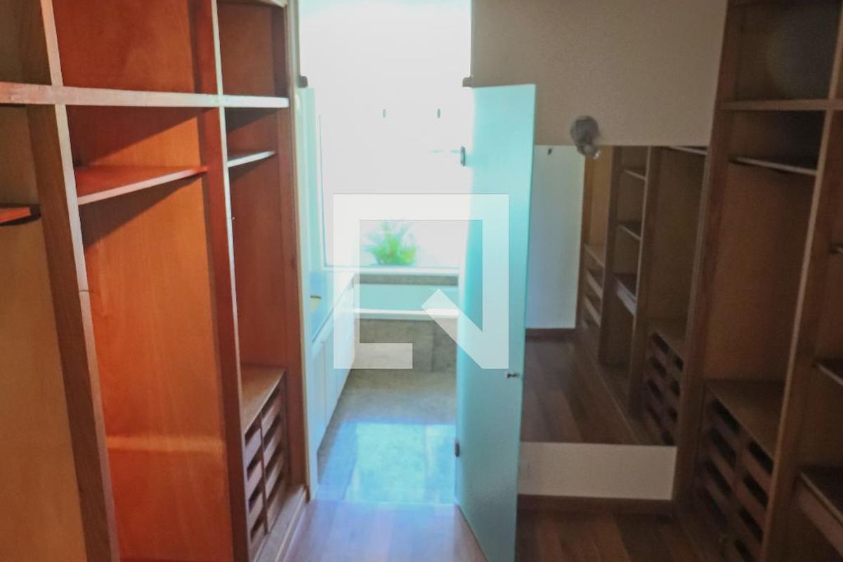 Casa, 4 quartos, 420 m² - Foto 50