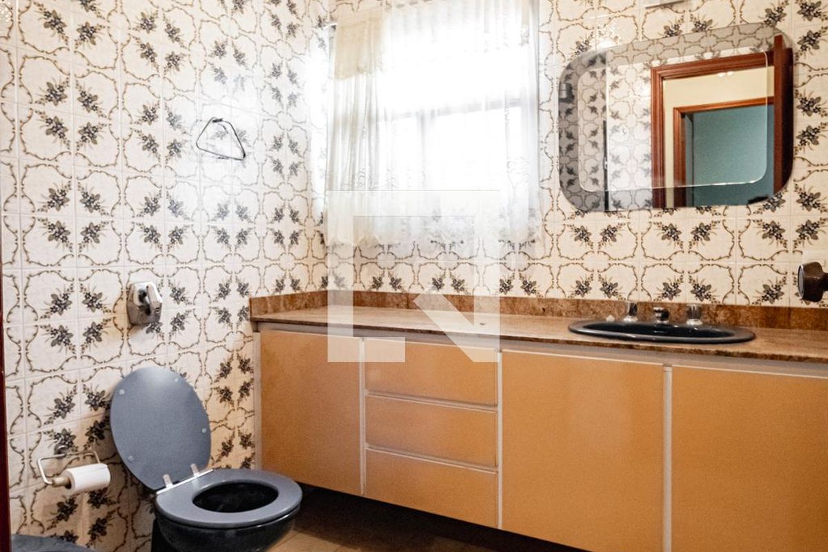 Casa, 4 quartos, 349 m² - Foto 35
