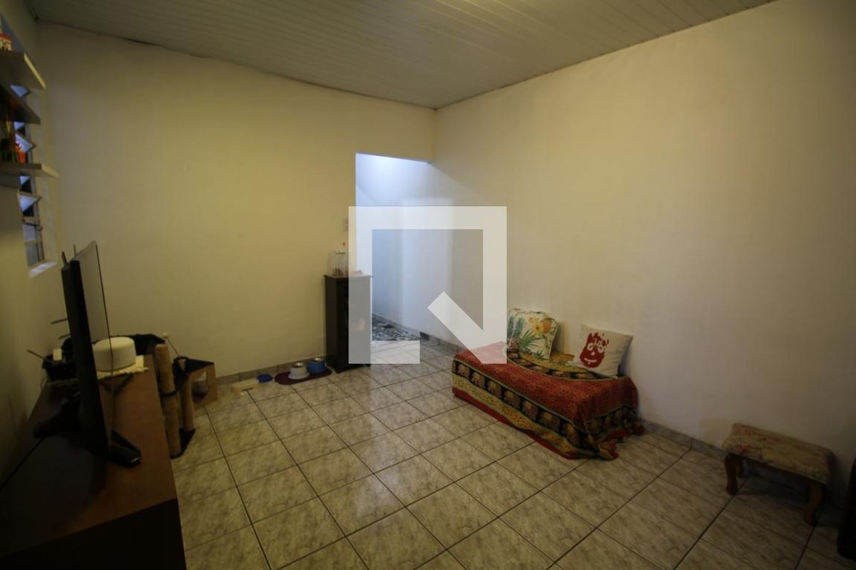 Casa, 2 quartos, 200 m² - Foto 4