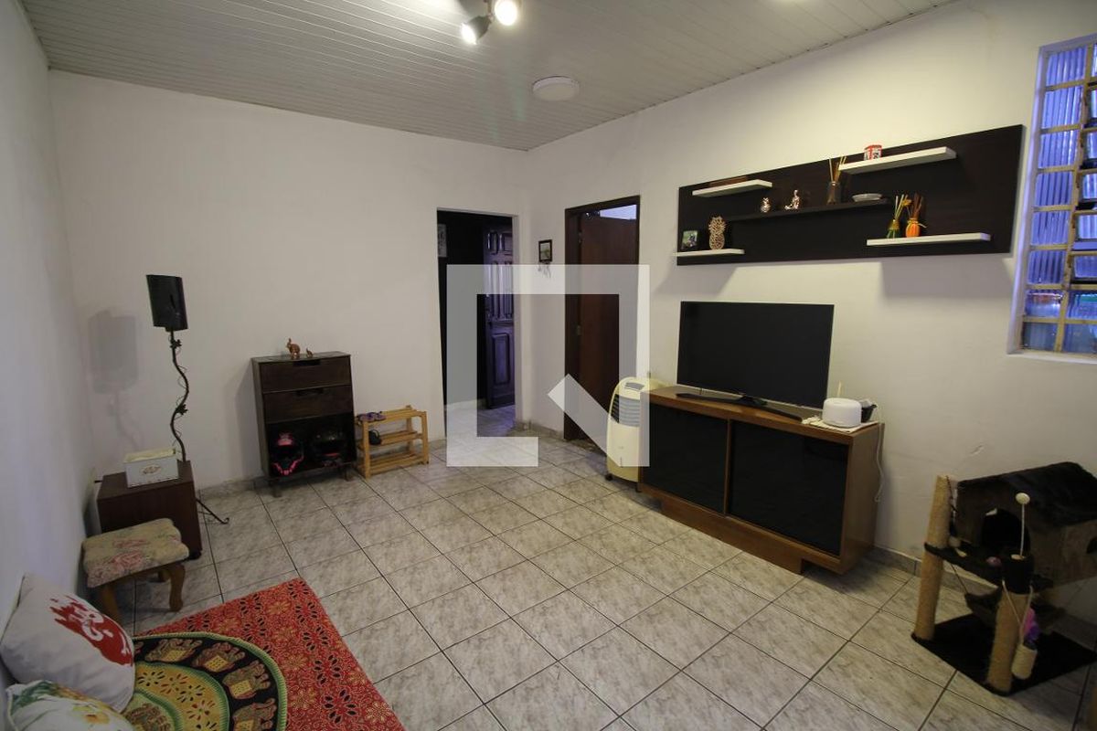 Casa, 2 quartos, 200 m² - Foto 8